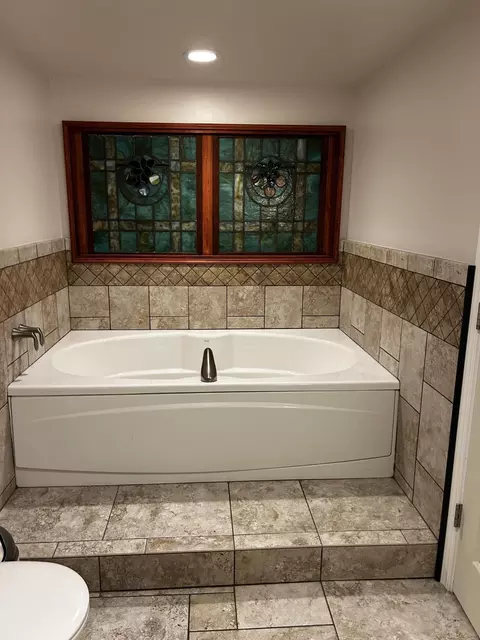 Bath - 7880 Poplar Ln, Reading, MI 49274 photo 9 of 9