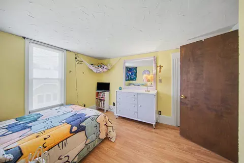 Bedroom - 514 Jefferson St, Jackson, MI 49202 photo 6 of 6