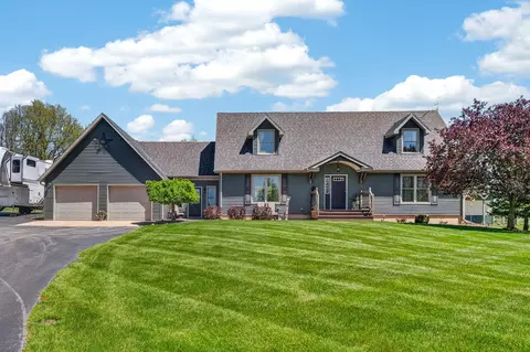 11769 Bell Rd, Clarksville, MI 48815
