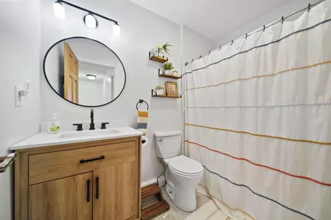 Bath - 1298 E Carleton Rd, Adrian, MI 49221 photo 4 of 4