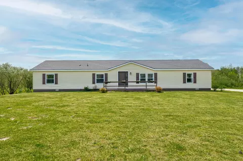 10815 S Hawkins Rd, Reed City, MI 49677