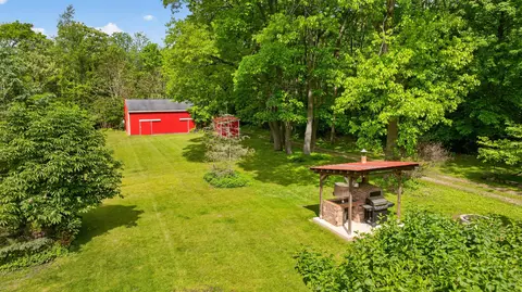 Exterior - 2934 Robinson Rd, Jackson, MI 49203 photo 21 of 22