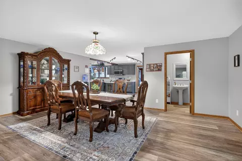 Dining - 2934 Robinson Rd, Jackson, MI 49203 photo 3 of 3