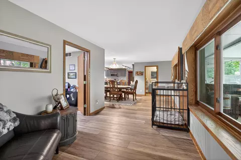 Entry Way - 2934 Robinson Rd, Jackson, MI 49203 photo 1 of 1