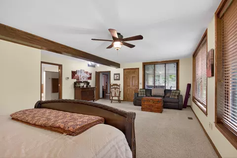 Bedroom - 2934 Robinson Rd, Jackson, MI 49203 photo 3 of 11