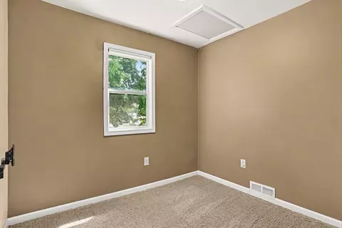 Bedroom - 919 Charles St, Plainwell, MI 49080 photo 3 of 4