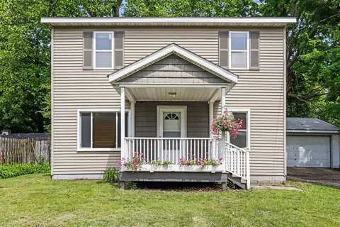 Exterior - 919 Charles St, Plainwell, MI 49080 photo 2 of 6