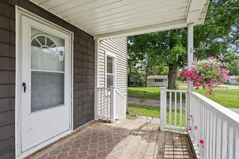 Exterior - 919 Charles St, Plainwell, MI 49080 photo 3 of 6