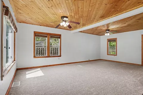 Living - 919 Charles St, Plainwell, MI 49080 photo 4 of 4