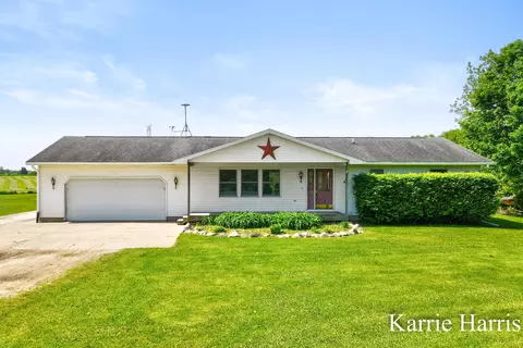 6048 S Cedar Lake Rd SE, Sheridan, MI 48884