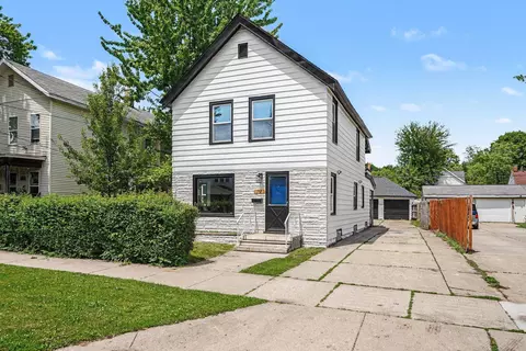 757 6th St NW, Grand Rapids, MI 49504