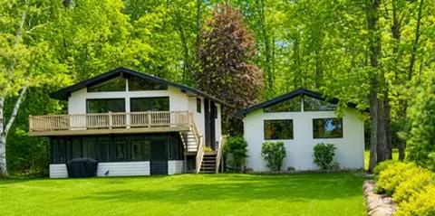 8430 Lynwood Ln, Mecosta, MI 49332
