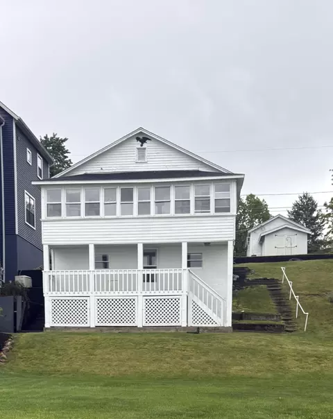 14895 N Barton Lake Dr, Vicksburg, MI 49097