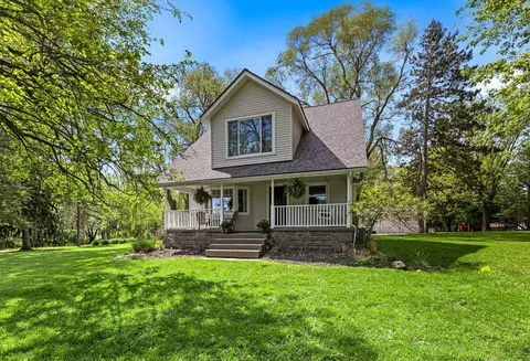3120 Richmond St NW, Grand Rapids, MI 49534
