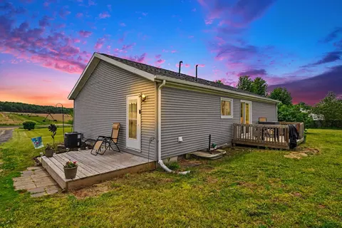 3065 Chamberlain Rd, Buchanan, MI 49107 photo 3