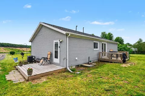 3065 Chamberlain Rd, Buchanan, MI 49107 photo 7