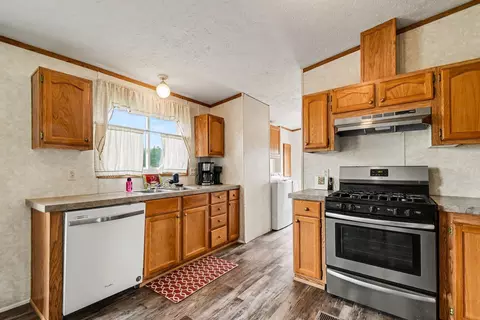 3065 Chamberlain Rd, Buchanan, MI 49107 photo 10