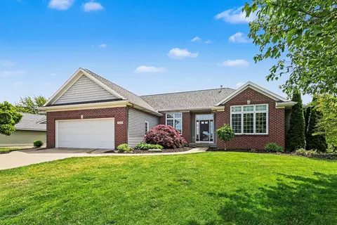4684 Stonewood Ct, Hudsonville, MI 49426