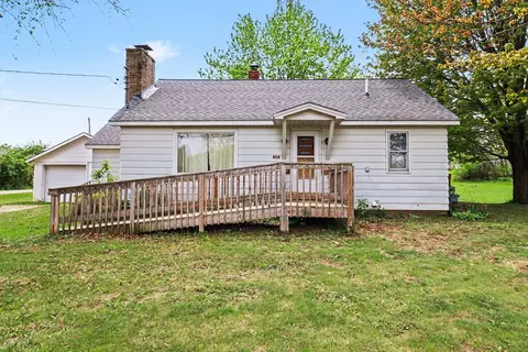 345 W Church Ave, Reed City, MI 49677