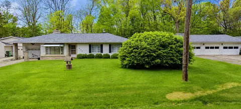 207 Snow Ave, Battle Creek, MI 49037