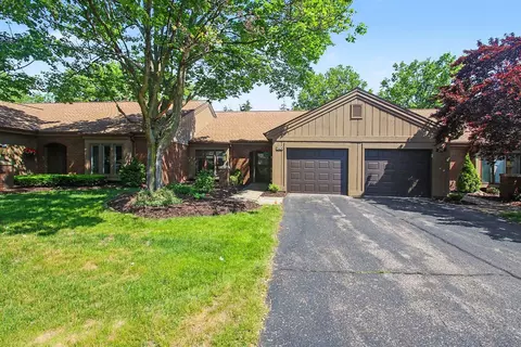 293 Chatham Ave, Holland, MI 49423