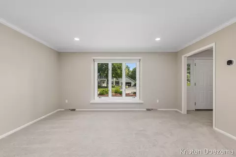 Living - 7716 Kirkwall Dr SE, Ada, MI 49301 photo 1 of 8