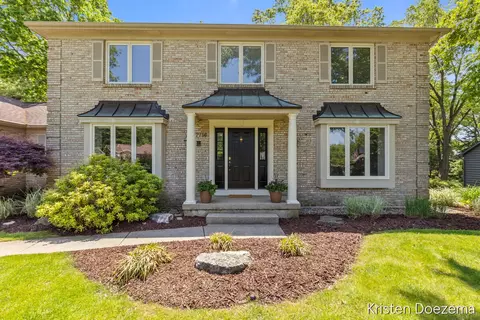 7716 Kirkwall Dr SE, Ada, MI 49301