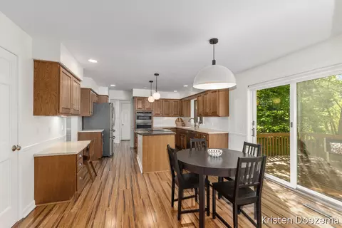Kitchen - 7716 Kirkwall Dr SE, Ada, MI 49301 photo 1 of 6