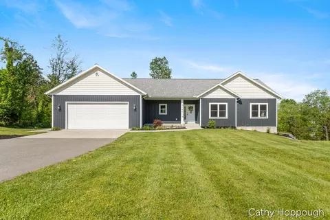7192 Morrison Lake Rd, Saranac, MI 48881