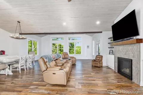 Living - 7192 Morrison Lake Rd, Saranac, MI 48881 photo 2 of 3