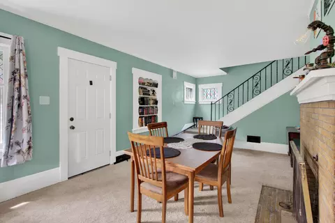 Dining - 802 Oakridge Dr, Jackson, MI 49203 photo 1 of 2