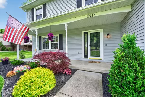 Exterior - 5275 Timbercrest Trl, Jackson, MI 49201 photo 4 of 14