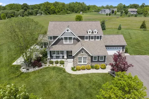 5308 Settlers Grove Rd NE, Ada, MI 49301