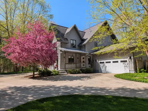 6432 146th Ave, Holland, MI 49423
