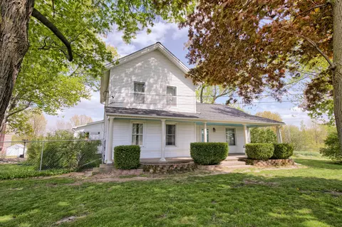 8250 Oneida Rd, Grand Ledge, MI 48837