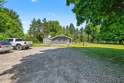2811 S Sheridan Rd, Stanton, MI 48888 photo 3