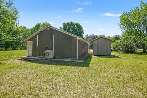 2811 S Sheridan Rd, Stanton, MI 48888 photo 7