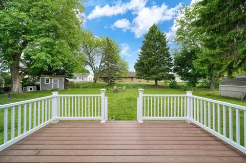 Exterior - 1321 Michael Dr, Jackson, MI 49202 photo 14 of 14