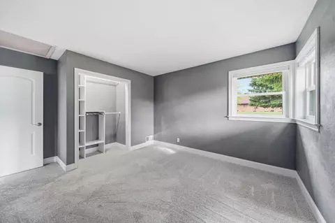 Bedroom - 1321 Michael Dr, Jackson, MI 49202 photo 3 of 5