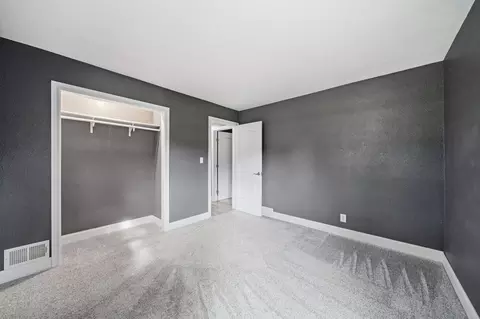 Bedroom - 1321 Michael Dr, Jackson, MI 49202 photo 5 of 5