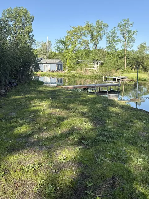 Willow Drive, Brooklyn, MI 49230 photo 10