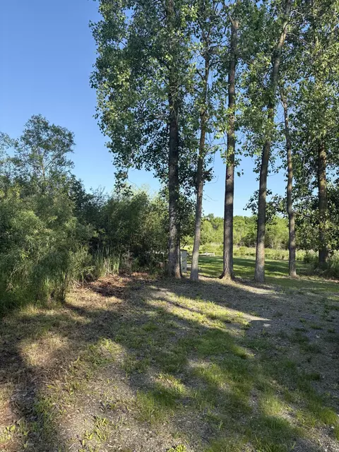 Willow Drive, Brooklyn, MI 49230 photo 18