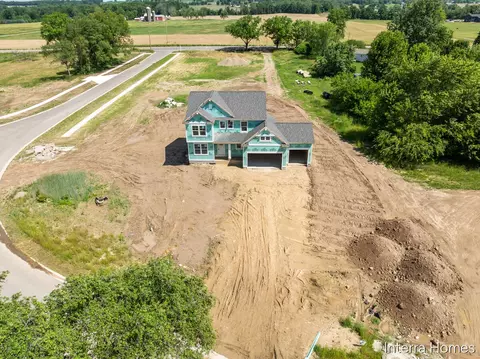 720 Sunfield Dr, Byron Center, MI 49315