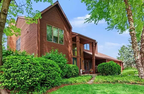 7417 Old Lantern Dr SE, Caledonia, MI 49316