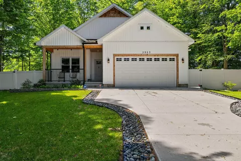 3953 W Harrison Rd, Hart, MI 49420