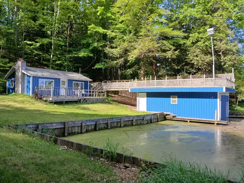 6149 N Loggers Ln, Ludington, MI 49431