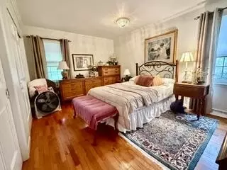 Bedroom - 232 Hawthorne Rd, Marshall, MI 49068 photo 1 of 3