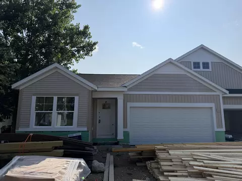 325 Round Hill Rd, Kalamazoo, MI 49009