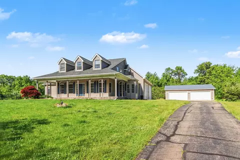 Exterior - 10031 Taplin Ln, Plainwell, MI 49080 photo 10 of 13