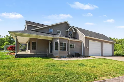 Exterior - 10031 Taplin Ln, Plainwell, MI 49080 photo 3 of 13